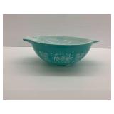 Pyrex Butterprint Pattern Cinderella Bowl