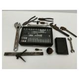 Hand Tools and Ratcheting Screwdriver Bit and Socket Set