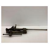 Blacksmith Leg Post Vise