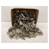 Quantity of Mounting Plates