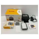 Kodak EasyShare Camera with G610 Printer Dock and Accessories