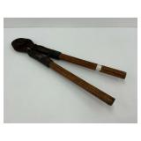 Kearney Cable Cutter with Wooden Handles