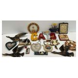 Decorated Wooden "Cats" Lettered Cutout and Floral Themed Decorative Group