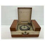 Silvertone Stereo Compatible Record Player...powers on
