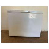 Amana Deepfreeze Chest Freezer...works