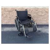 Medline Excel K4QR High Strength Lightweight Wheelchair ... 22 x 18 Inch Seat
