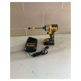 DeWalt DCF886 20V Max XR Brushless Impact Driver with DCB101 Charger