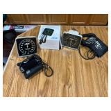 American Diagnostic Corporation Diagnostix Aneroid Sphygmomanometer Clock Type Lot
