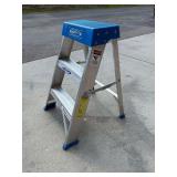 Werner Mighty-Lite 26-Inch Aluminum Step Stool Model 150B