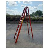 Cuprum 8-Foot Non-Conductive Fiberglass Stepladder - Model 586-08