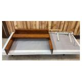 Serta Motion Essentials II Adjustable Foundation with Wooden Headboard