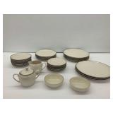 Pickard China Pristine 1107 Pattern Dinnerware