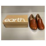 Earth Brand Edna Leather Slip-On Shoes Medium Natural Size 9.5M with Box
