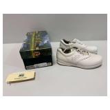 SAS Freetime White Leather Walking Shoes Size 7.5M with Original Box