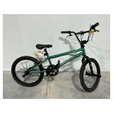 Tony Hawk Signature Series 720 20 in. Freestyle BMX Bicycle... Green