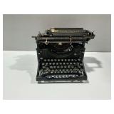 Vintage Underwood Standard Desktop Typewriter