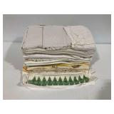 Vintage Table Runners, Doilies, and Other Textiles... see photos and description