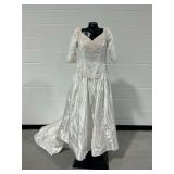 Alfred Angelo Size 16 Wedding Gown with Heirloom Pak Box