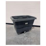 8.0 Cubic Foot Gray MDPE Cube Truck