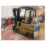 Caterpillar T50D Forklift