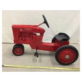 Farmall M narrow front pedal tractor