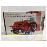 Farmall 1954 400 with cultivator, 1/16 scale,