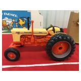 Case 800 1990 toy farmer, 1/16 scale
