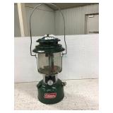 Vintage Coleman dual lantern 220H