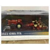 Allis-Chalmers D-15 w/ 330 4-row planter set,