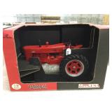 McCormick Farmall 400, 1/8 scale, Scale Models