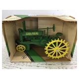 John Deere 1934 model A tractor, 1/16 scale