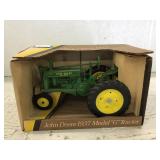 John Deere 1937 model G tractor, 1/16 scale
