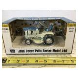 John Deere patio series model 140 1/16 scale by