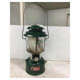 Vintage Coleman dual lantern model 220J