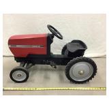 Case IH 8950 pedal tractor