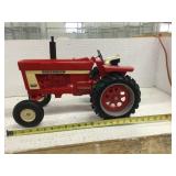 International Farmall 966.  12 in h x 19 x 11.5,