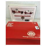 HWI vintage truck gift set, 1/64 scale