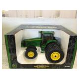 John Deere 8520 collector edition 1/16 scale