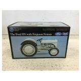 The Ford 9N with Ferguson system 1/16 scale