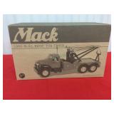 Mack 1960 B ï¿½ 61 tow truck