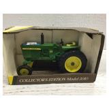 John Deere 1960 Model 3010 1/16 scale NIB