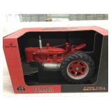 McCormick Farmall H, 1/8 scale, Ertl Scale