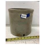 9ï¿½ x 9ï¿½ stoneware crock