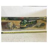 John Deere capital HO scale starter set by