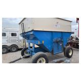 DMI E280 Bushel Gravity Wagon