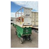JLG 2632ES scissor lift
