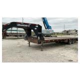 2019 Diamond C Gooseneck Trailer  25
