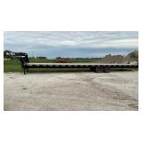 Trail Maxx flatbed gooseneck trailer