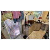 Black Floor Lamp With Linen Shade