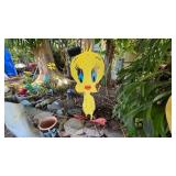 Metal Tweety Bird Lawn Ornament